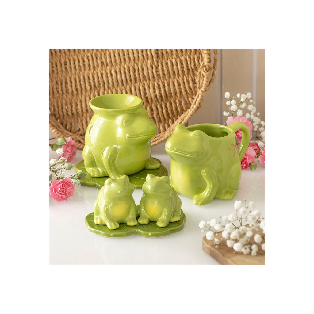 Luna Frog Salt and Pepper Shakers