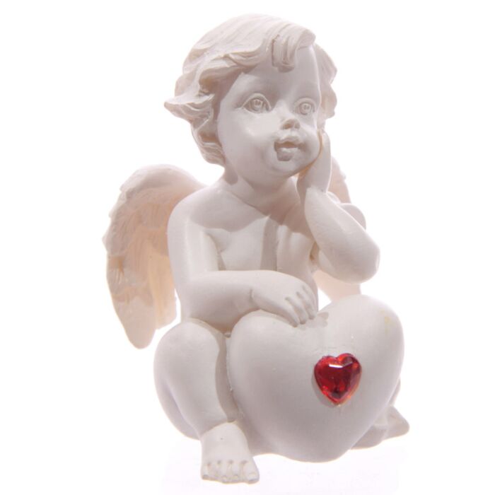 Puckator White Cherub Sitting with Red Heart Gem