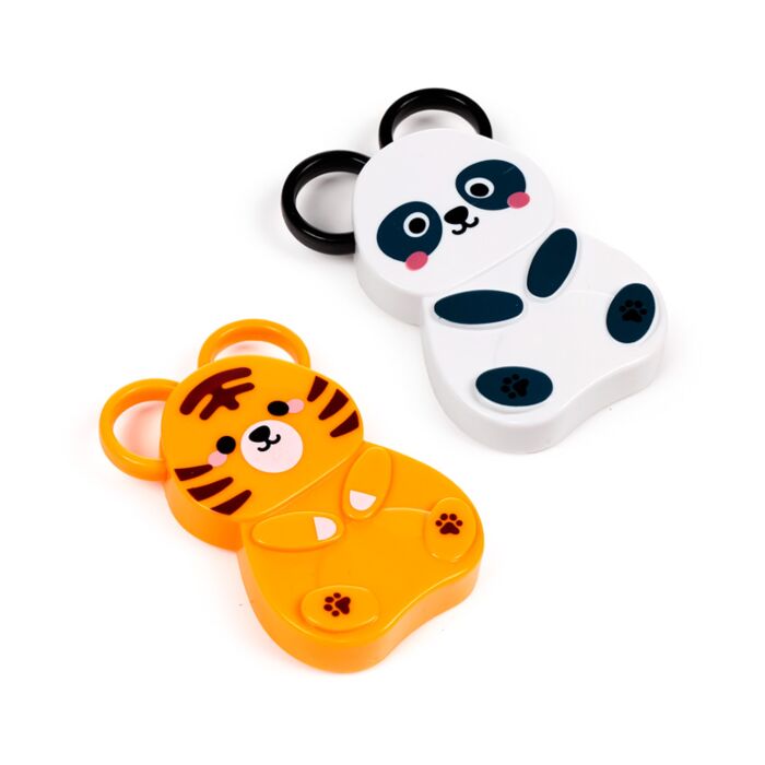 Puckator Adoramals Wild Kids Scissors in Magnetic Holder