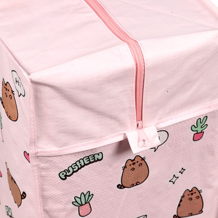 Puckator Pusheen the Cat Plants Zip Up Laundry Storage Bag